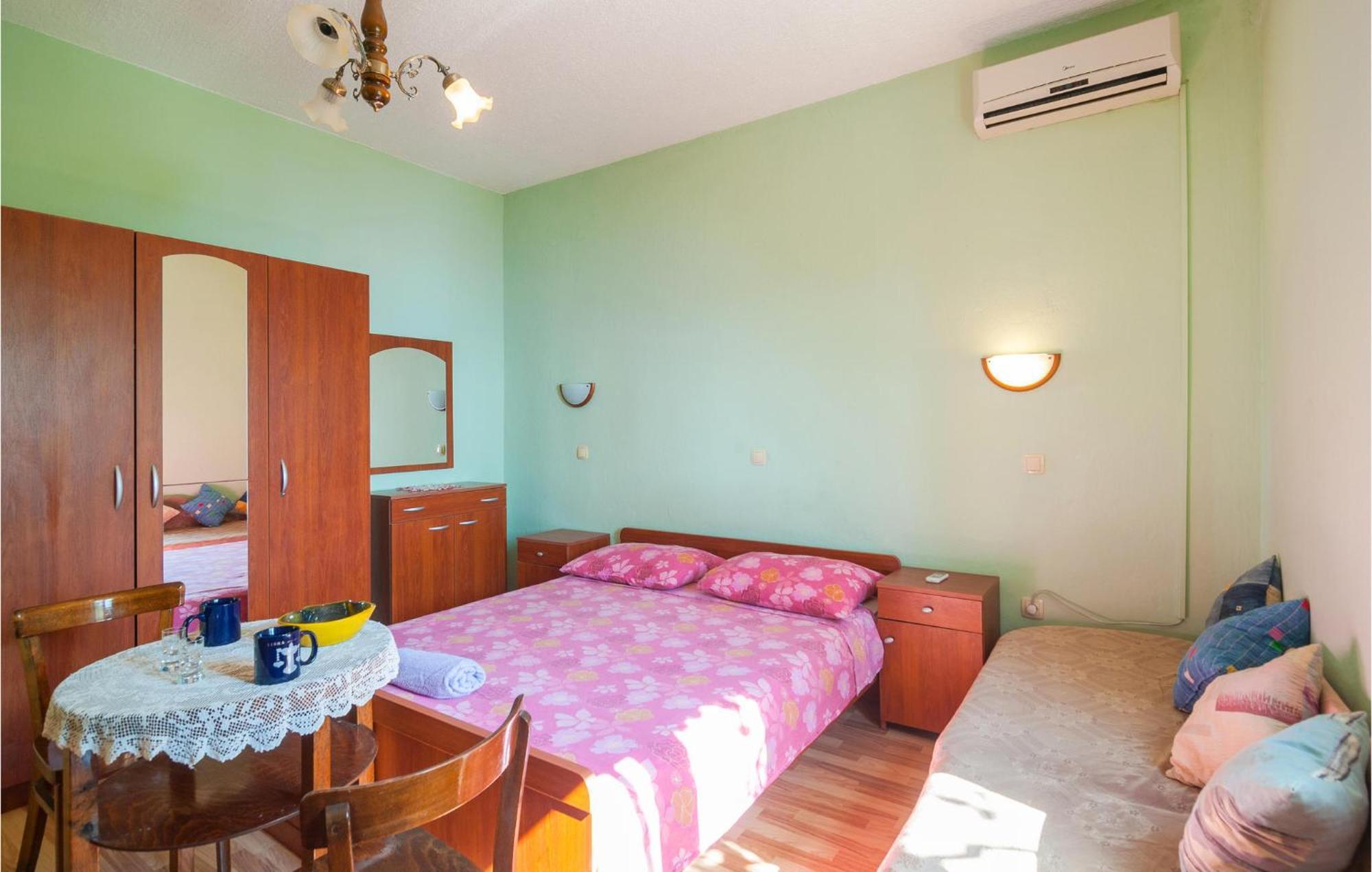 Two-Bedroom Apartment Lokva Rogoznica With Sea View 02 Luaran gambar